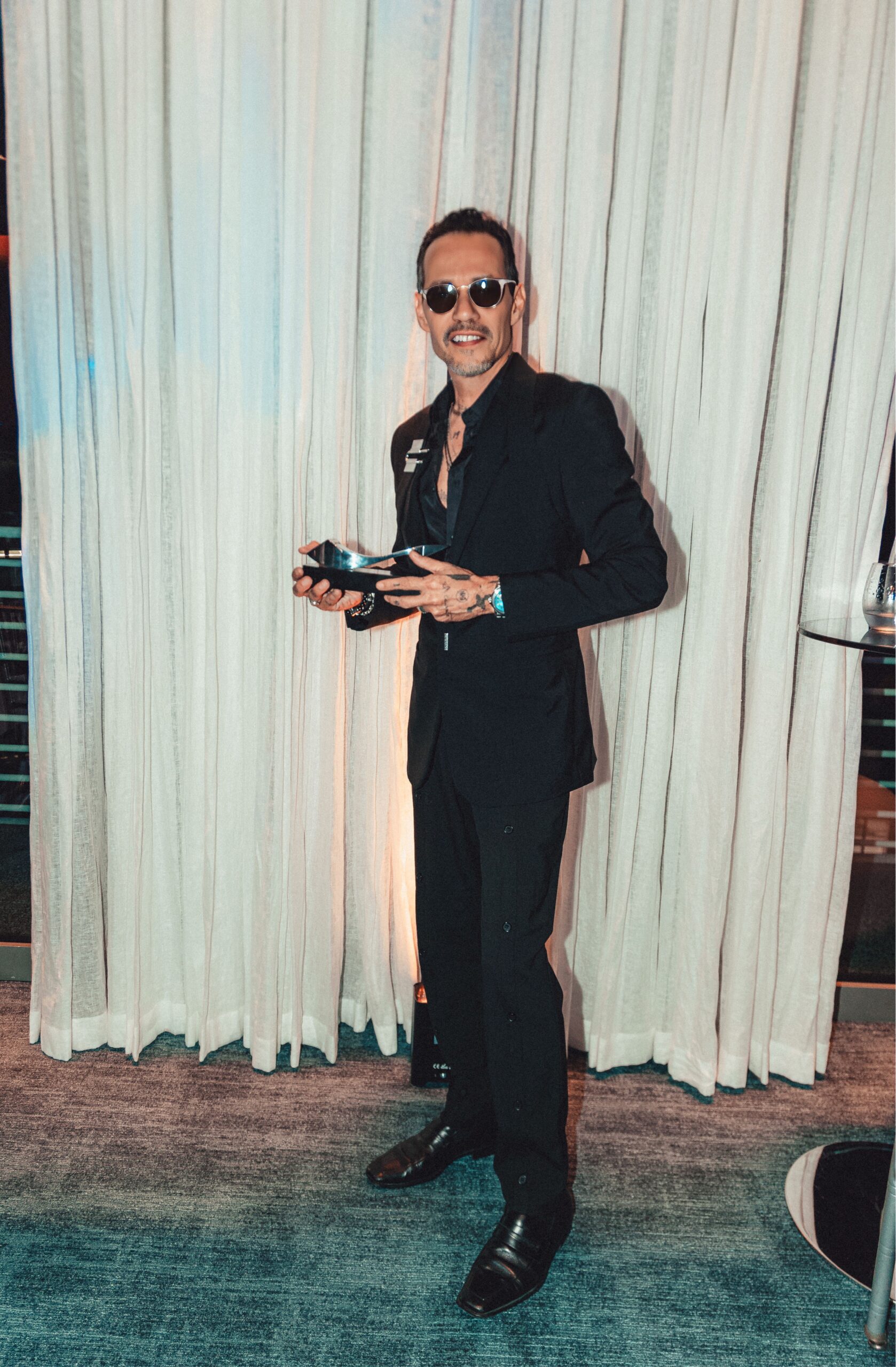 MARC ANTHONY RECEIVES SOUNDEXCHANGE HALL OF FAME AWARD ...